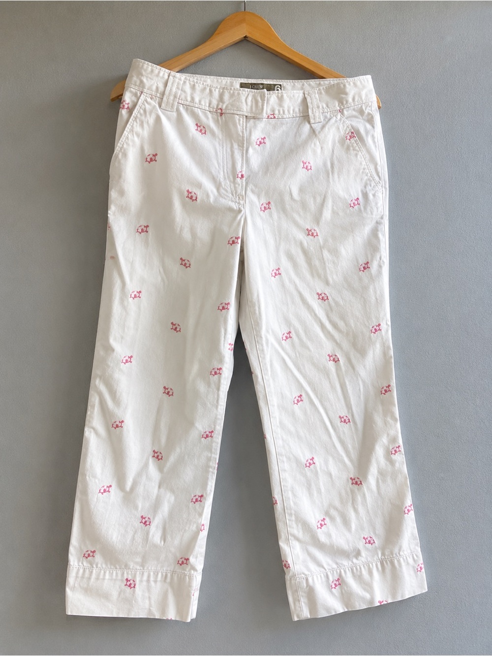 Vintage J.Crew Embroidered Turtle Capri Pants Women’s Size 6 Pink Chino Cropped